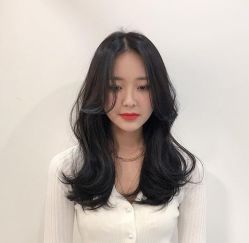 -AYO SALON