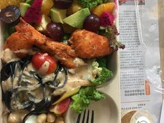 羽衣甘蓝龙利鱼沙拉-innewgogo纽麦轻食(滨北店)