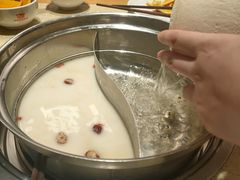 -煲大王猪肚鸡·椰子鸡火锅(红谷滩万达店)