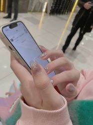 -莉娜美睫·穿戴甲