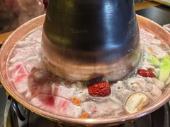 -常赢三兄弟·清真涮肉·清真炒菜(朝阳新城店)