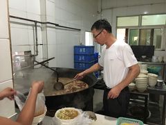 -清真马杰山牛肉汤馆