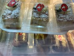 酒醉小奶油蛋糕-白玉兰食品甜凤店(合生汇店)