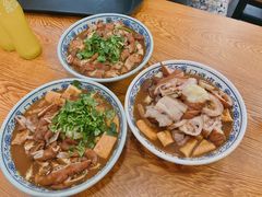 卤煮火烧-门框胡同百年卤煮(新街口店)