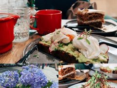 牛油果温泉蛋吐司-O'mills Sourdough Bakery&Bistro(永嘉路店)