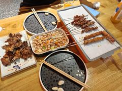 -记忆串城·东北烧烤·小龙虾·大型团建(南油店)