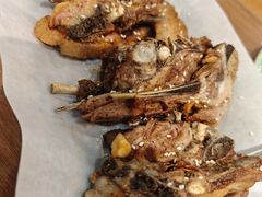 大漠烤羊排-贯贯吉·清真餐厅(浙江中路店)