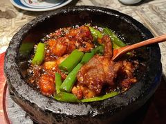 石锅杭椒牛蛙-桂满陇天书(南京德基旗舰店)