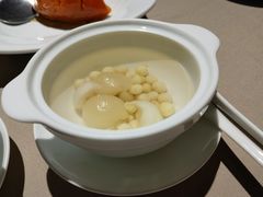 百合鸡头米-荣轩(新荣记环球金融中心店)