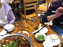 -乡土特色.冷锅鱼.牦牛肉汤锅