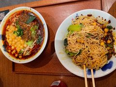 -兵哥豌豆面(创意谷店)