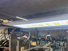 -超鹿运动(达信大厦店)