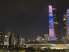 -南京眼步行桥
