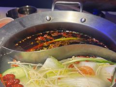 -钢管厂五区小郡肝串串香(滨江店)