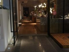 门面-渝半城经典川粤菜(重庆天地店)