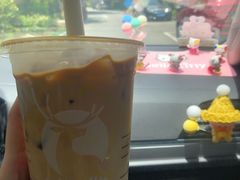 -瑞幸咖啡(临海市银泰城店)