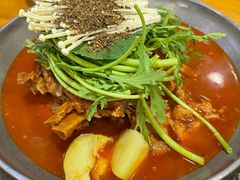 -喇喇排骨火锅·传统韩式脊骨汤(望京西园总店)