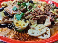 -老街称盘麻辣烫(真武路店)