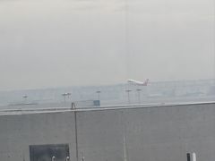 -上海中航虹桥机场泊悦酒店