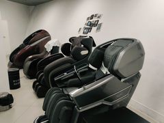 -深圳锦龙奥迪4S店(前海店)