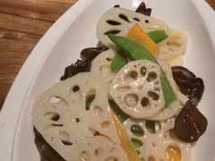 -耶里夏丽·丝路新疆菜·清真食品(徐汇南丹东路臻选店)