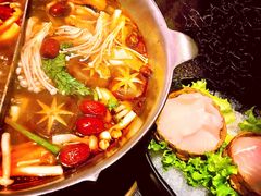 -湊湊火锅·茶憩(新中关购物中心店)