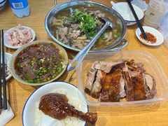 -谢老五跷脚牛肉·非遗传承店