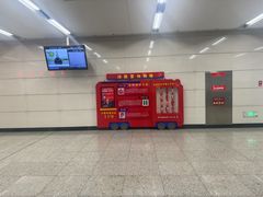 -白石桥南(地铁站)
