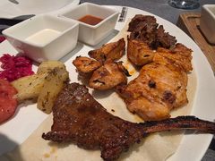 -Efes Turkish & Mediterranean Cuisine 艾菲斯餐厅(陆家嘴店)