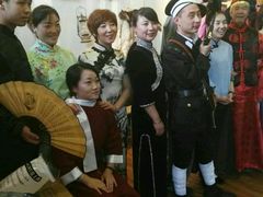 -东口码头·烧鸽子·鱼头泡饼·地方菜(金鹰悦城店)