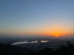-紫金山山顶公园