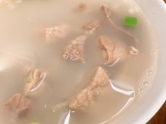 -三两春肚肺汤(崂山路店)