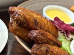 香炸鸡翅配薯条-Money Shops(愚园路店)