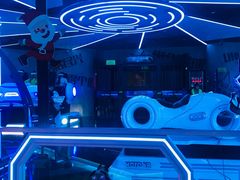 -世代星球·保龄球·镭战真人CS·团建(杨浦店)