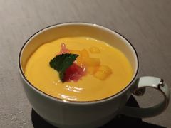 -左庭右院鲜牛肉火锅黑金店(陆家嘴中心店)