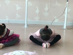 -Isee灰姑娘国际儿童艺术中心(BHGMall店)