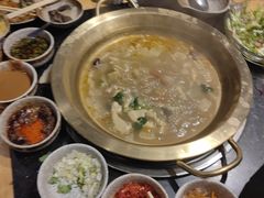 -顶顶汤火牛排火锅·经典铜锅涮肉