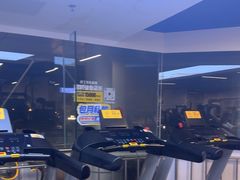 -超鹿运动(达信大厦店)