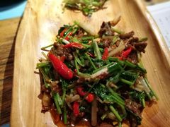 -胡桃里乐队酒馆(鎏嘉码头店)