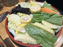 -一朵菌·野生菌探索家火锅(南亚店)