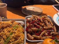 -喝丢一只鞋海鲜烧烤·海肠捞饭(市场店)