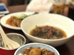 -尊品原汁牛肉面