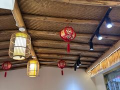 -野菌王•养生汤锅•野生菌火锅(大理漾濞路店)
