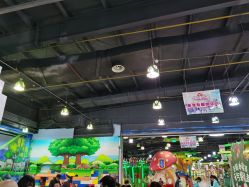 点击看大图 -维佳童话镇演出现场(徐东店)