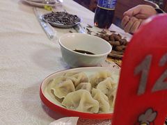 -海盗船. 龙虾烧烤. 酒馆