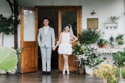 -花里花间摄影工作室