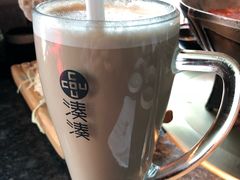 大红袍奶茶-湊湊火锅·茶憩(新中关购物中心店)