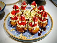 草莓忌廉华夫饼-BE BRIGHT KITCHEN(正佳广场店)