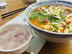 -天发芽·何记葫芦头泡馍·传统小吃(报恩寺街店)