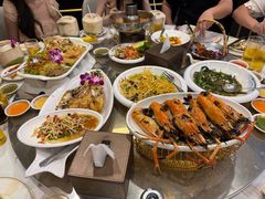 -光海鲜鱼翅餐厅(叻差拉披色路店)